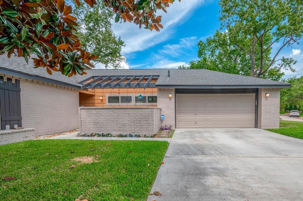 514 Long Shadows Cir, Spring, TX 77388