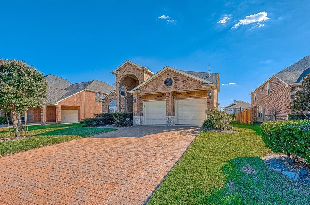 17827 Circular Quay Ln, Cypress, TX 77429