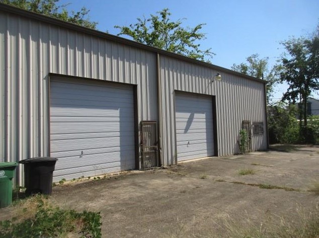 1601 25 St, Houston TX  77008-2501 exterior