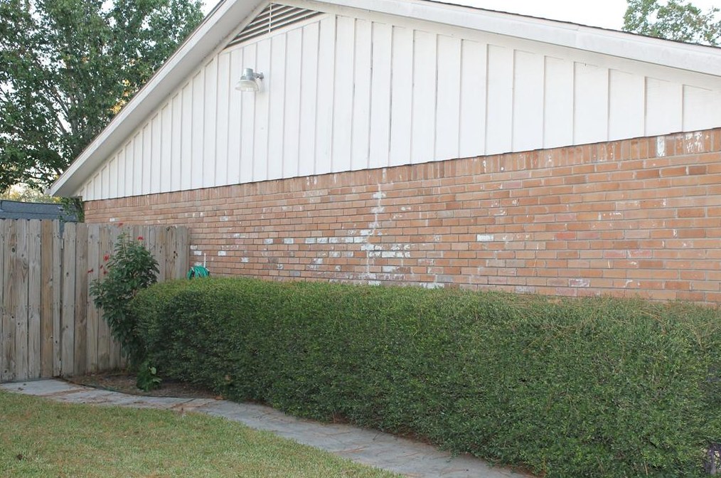 4326 Gallagher Dr, Houston, TX 77045-6216