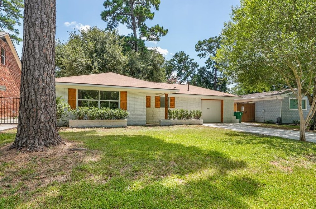 6023 Pineshade Ln, Houston, TX 77008