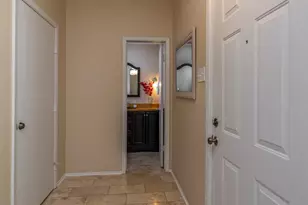 2228 S Piney Point Rd, Houston, TX 77063 - Photo 8