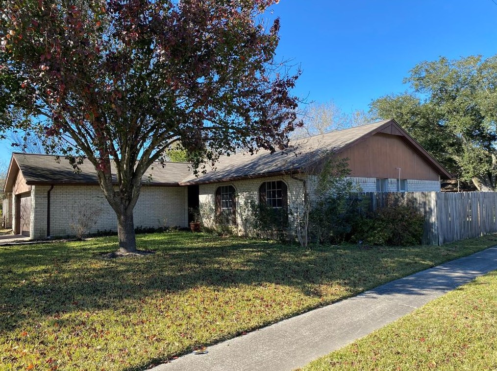 3402 Acorn Springs Ln, Spring, TX 77389