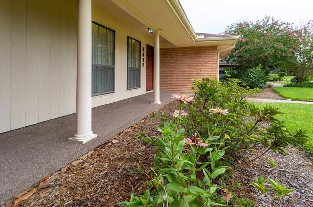 3480 Brentwood Dr, Beaumont, TX 77706-3724