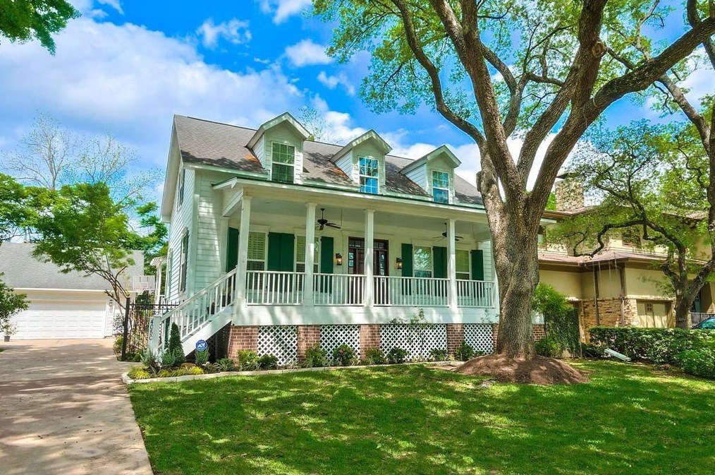 4050 Dumbarton St, Houston, TX 77025