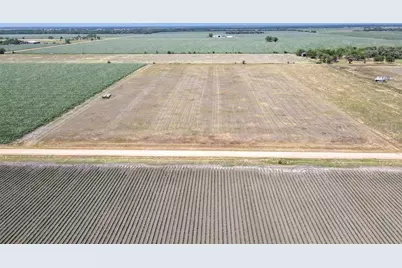 000 Cr 358, El Campo, TX 77437 - Photo 2