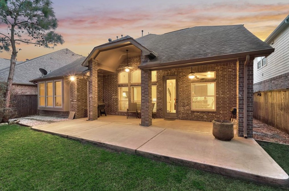 159 Lindenberry, Spring TX 77389-5096 exterior