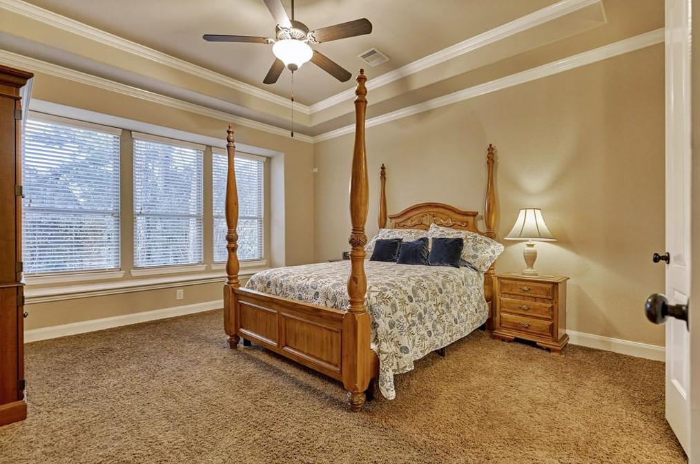 159 Lindenberry, Spring TX 77389-5096 exterior