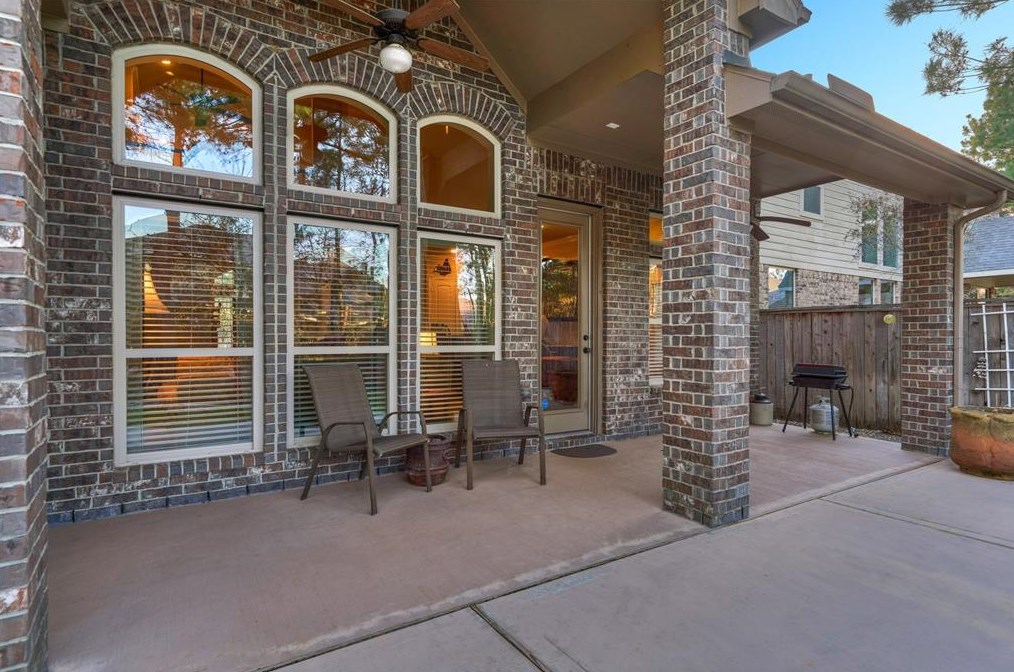 159 Lindenberry, Spring TX 77389-5096 exterior