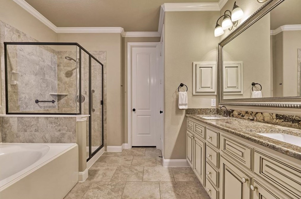 159 Lindenberry, Spring TX 77389-5096 exterior