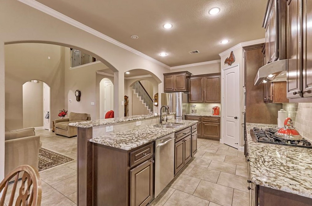 159 Lindenberry, Spring TX 77389-5096 exterior