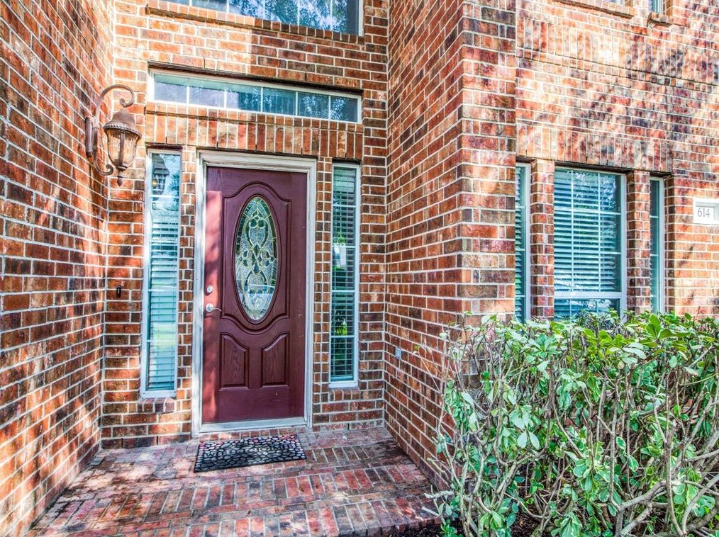 614 Merrimac Ridge Ln, Spring, TX 77373-8295