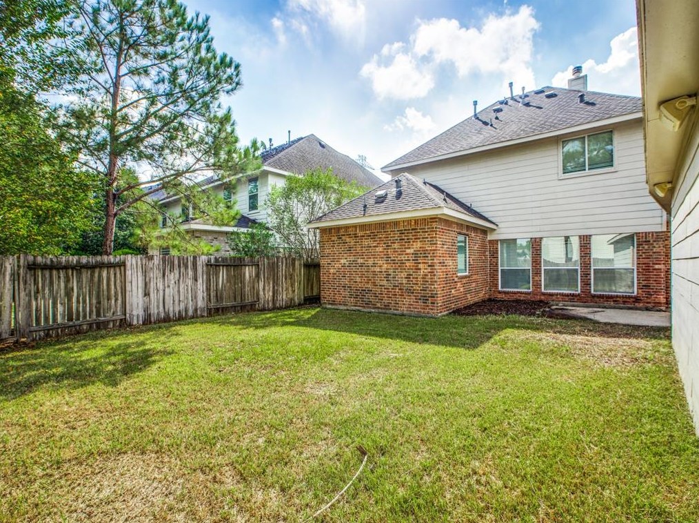 614 Merrimac Rdg Ln, Spring TX 77373-7933 exterior