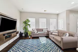 2805 Blodgett St, Houston, TX 77004 - Photo 1