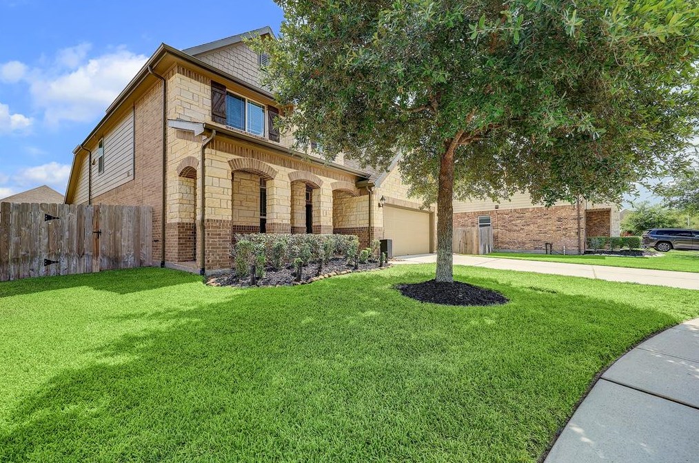 24205 Nichols Trace Dr, Porter, TX 77365