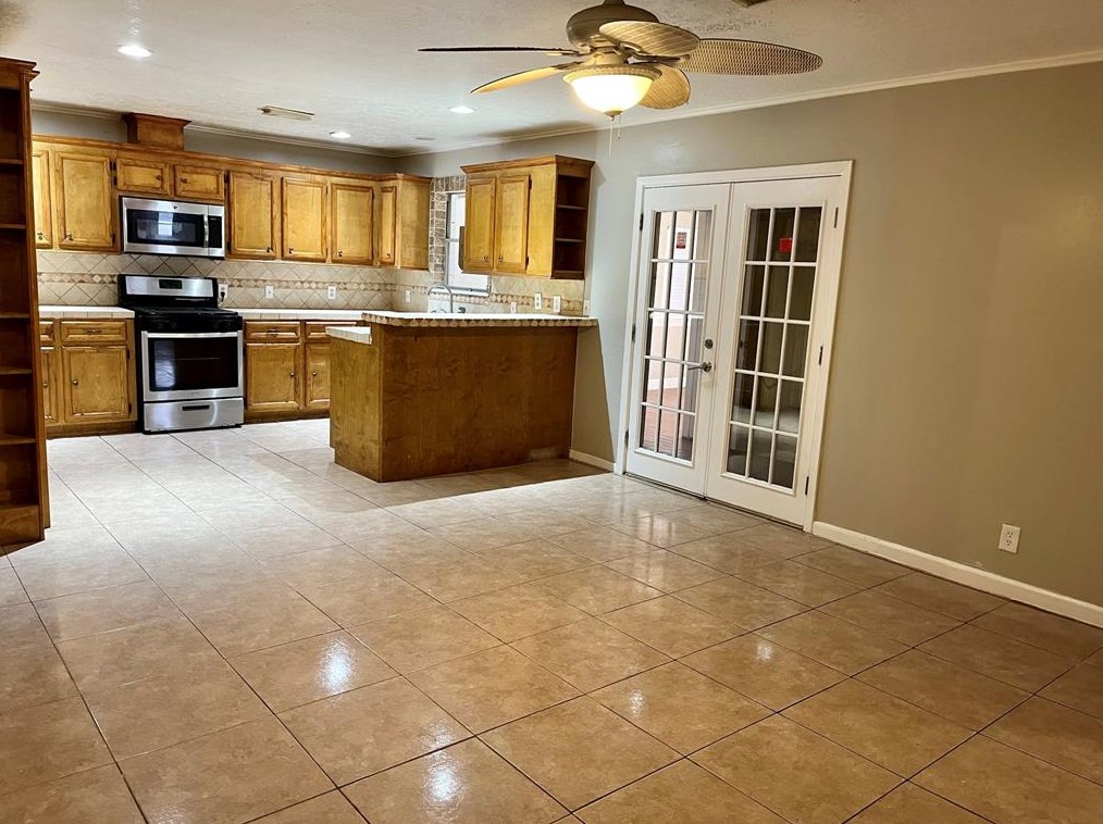6511 Luce St, Houston, TX 77087