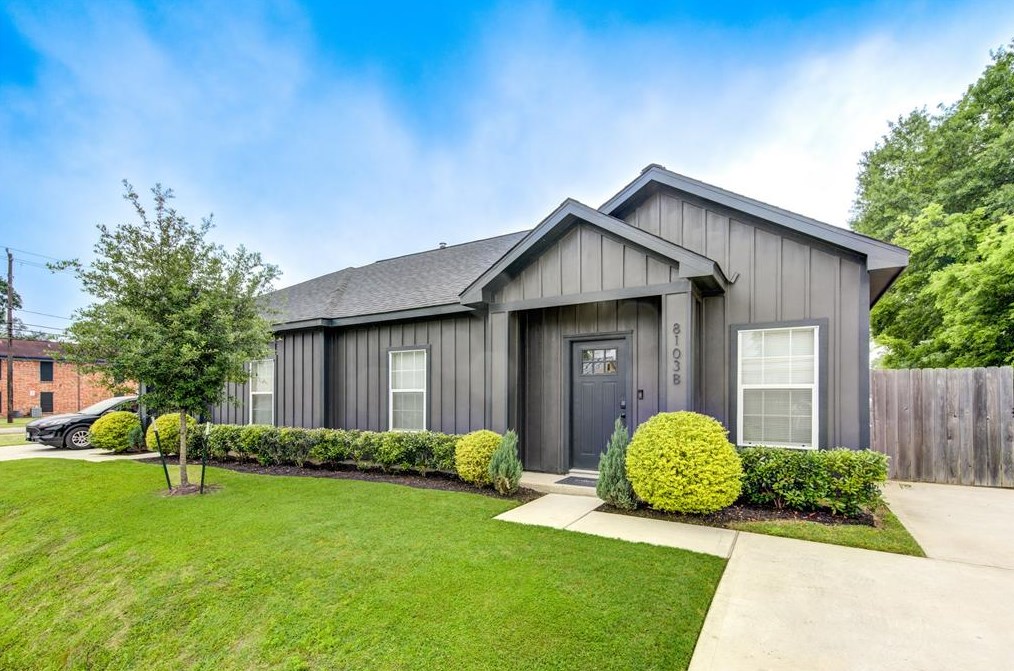 8103 Glass St, Houston TX  77016-6244 exterior