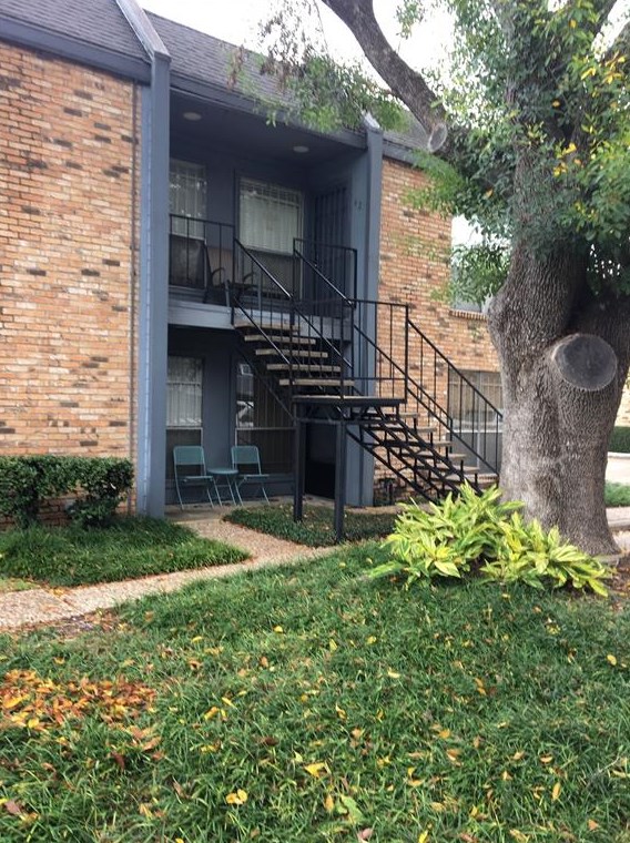 6202 Skyline Dr # 43, Houston, TX 77057
