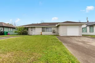 5622 Beldart St, Houston, TX 77033 - Photo 14