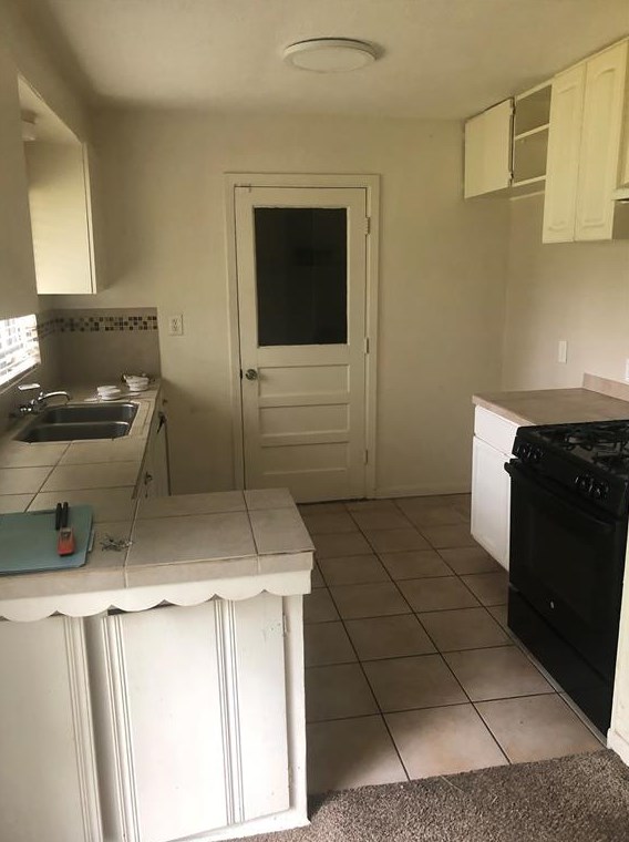10201 Bretton Dr, Houston TX  77016-3215 exterior