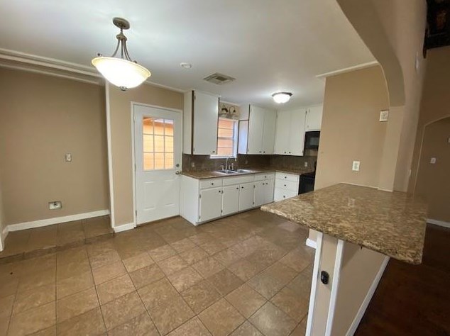 114 Forest Oaks Ln, Richwood, TX 77566