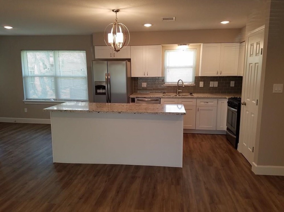 823 Roper St, Houston TX  77034-1232 exterior