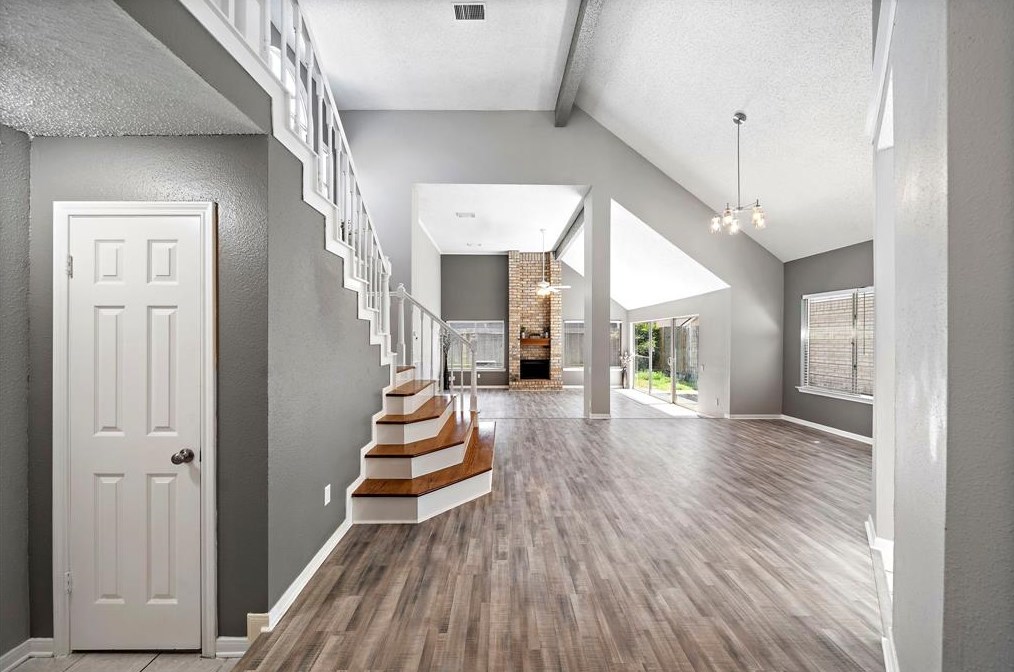 16011 Rustic Sands Dr, Houston, TX 77084-2958