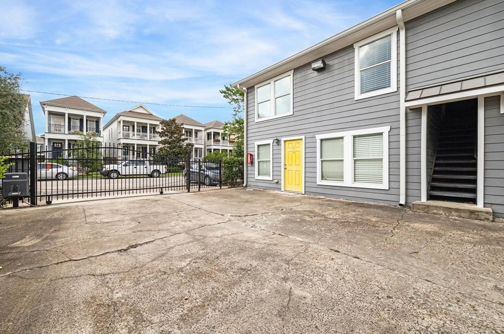 1548 Ashland St #12, Houston, TX 77008