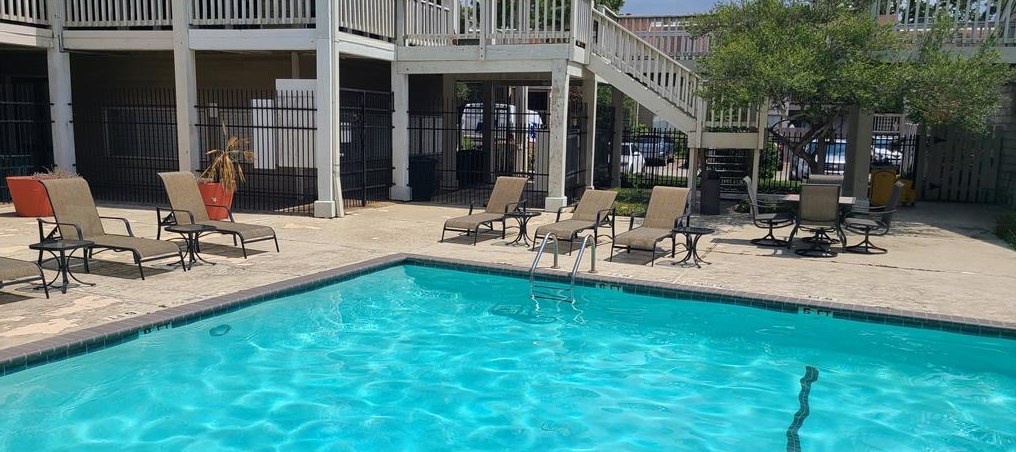 2100 Tanglewilde St Apt 380, Houston, TX 77063