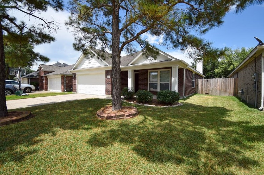 22022 Gold Leaf Trl, Cypress, TX 77433