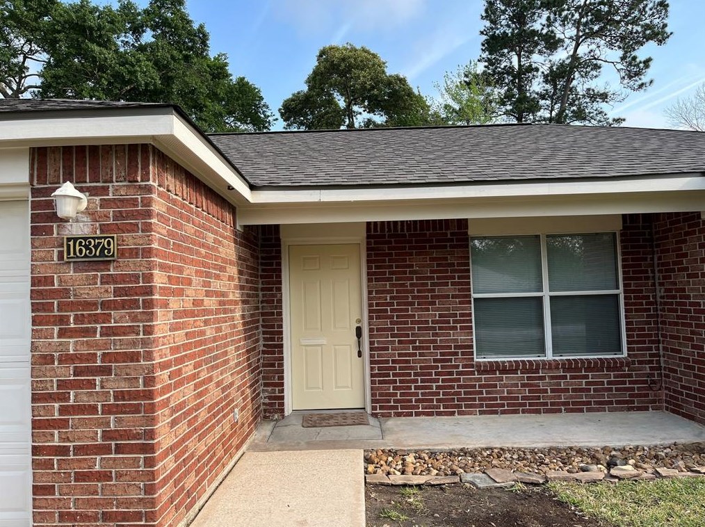 16379 Long Valley Ct, Conroe, TX 77302