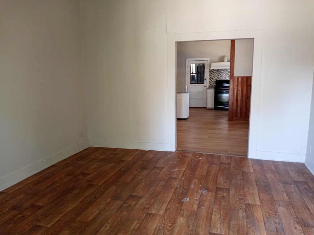2011 Everett St, Houston, TX 77009