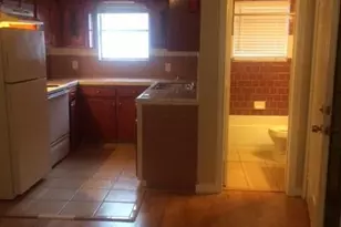 2410 Southmore Blvd, Houston, TX 77004 - Photo 2