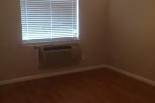 2410 Southmore Blvd, Houston, TX 77004 - Photo 4