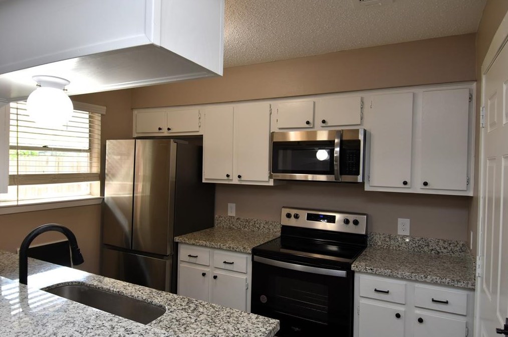 3427 Beasley Ave, Needville, TX 77461