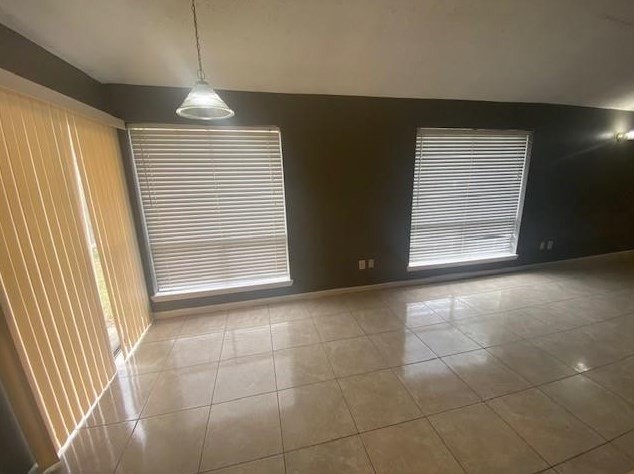 22517 Tree House Ln, Spring TX  77373-8803 exterior