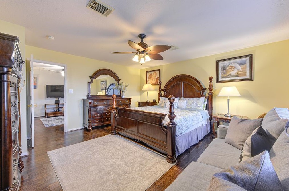 5814 Clerkenwell Dr, Houston TX  77084-6450 exterior