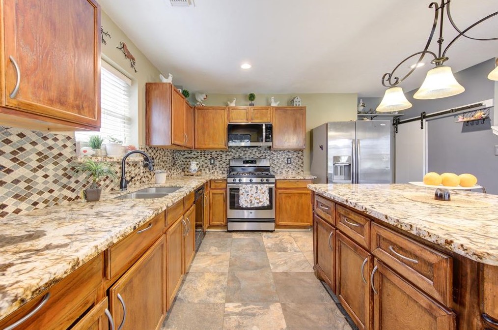 5814 Clerkenwell Dr, Houston TX  77084-6450 exterior