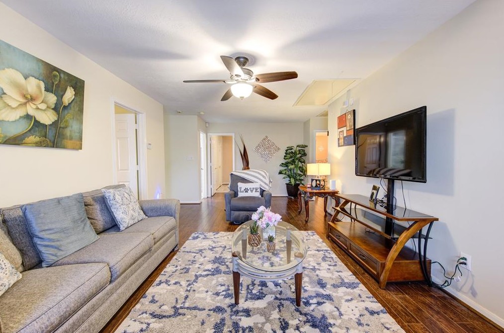 5814 Clerkenwell Dr, Houston TX  77084-6450 exterior