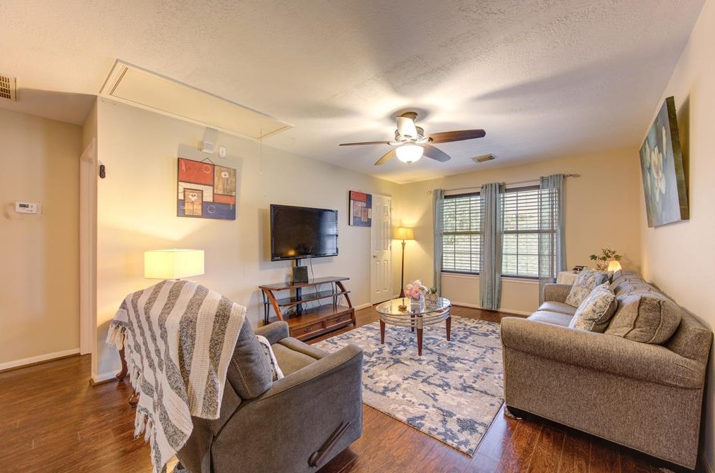 5814 Clerkenwell Dr, Houston TX  77084-6450 exterior