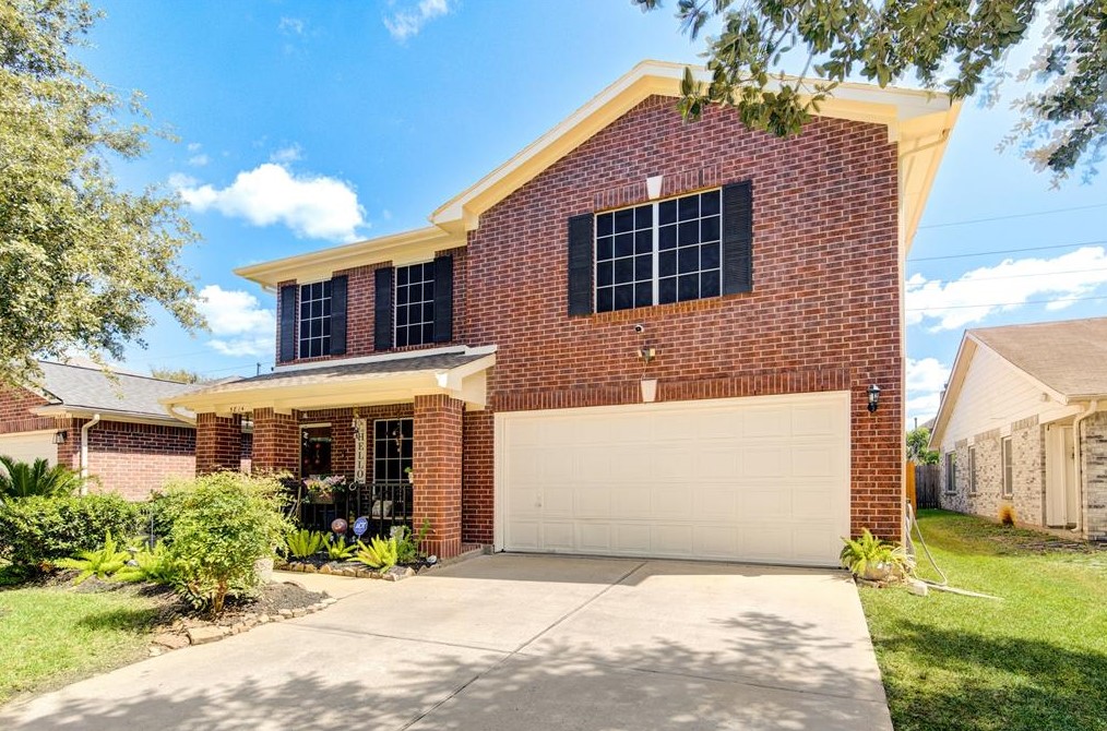 5814 Clerkenwell Dr, Houston TX  77084-6450 exterior
