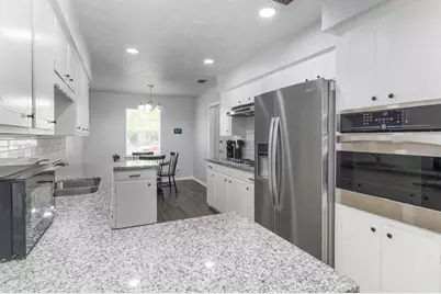 4206 Iris Lane, Deer Park, TX 77536 - Photo 16