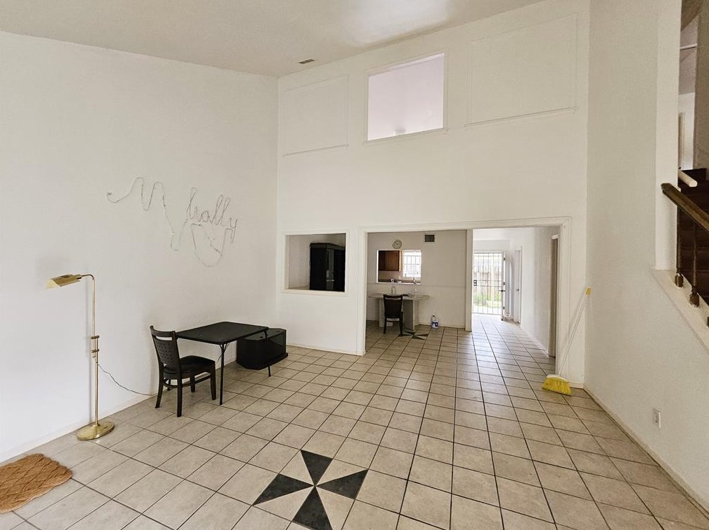 9036 Triola Ln, Houston, TX 77036