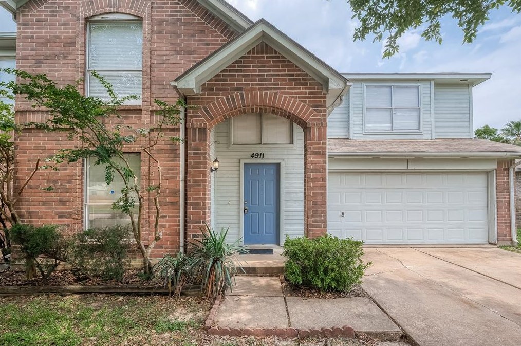 4911 Falcon Forest Dr, Humble, TX 77346-2451