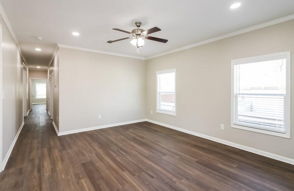 1904 Greenwood Dr, Richmond TX  77471-5578 exterior