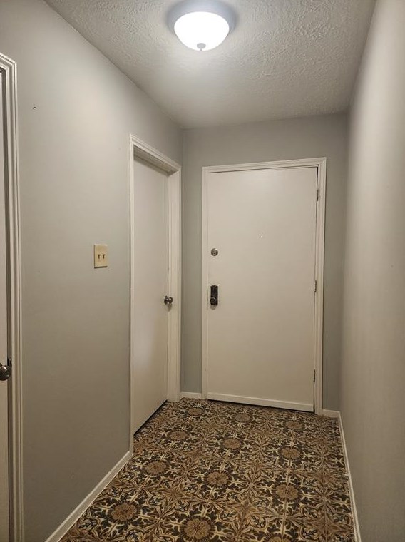4447 Brandemere Way St, Houston TX  77066-3618 exterior