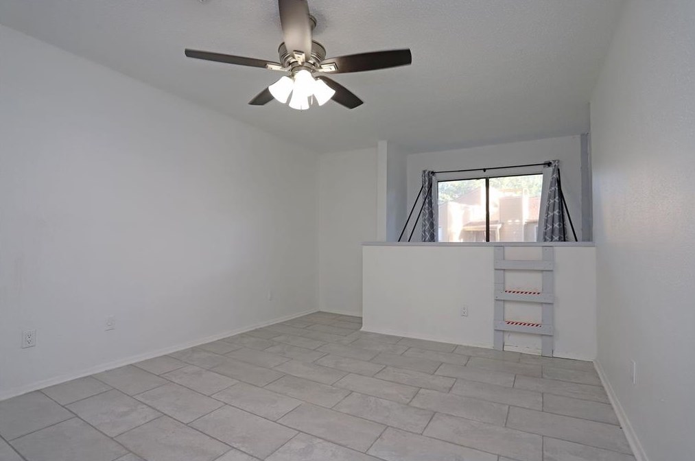 3542 Ocee St, Houston TX  77063-5418 exterior