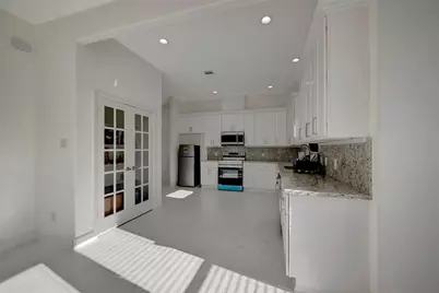 345 Edgewater Drive, Livingston, TX 77351 - Photo 12