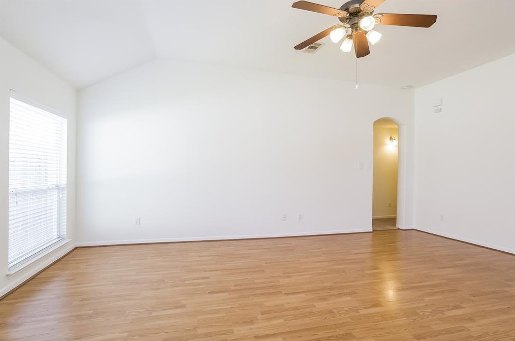 5714 Straight Way, Humble, TX 77339