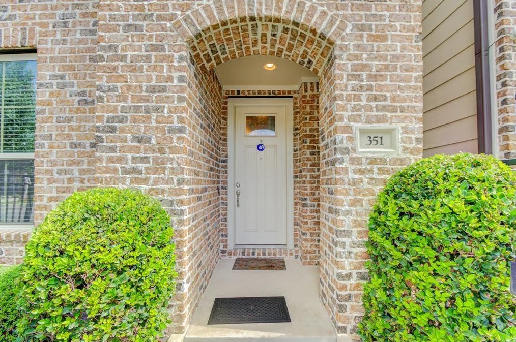 351 26th St, Houston TX  77008-2050 exterior